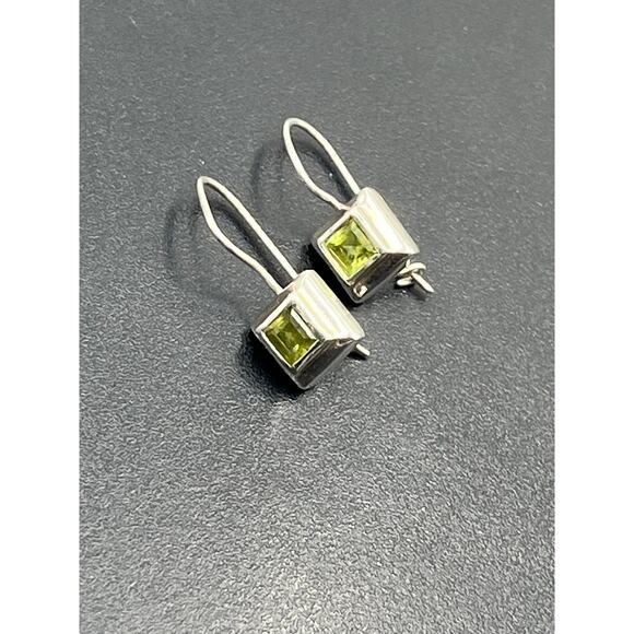 Sterling Silver Designer Square Bezel Set Peridot Dangle Drop Wire Earring - Picture 10 of 10